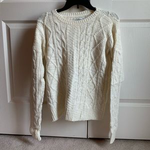 Abercrombie & Fitch sweater